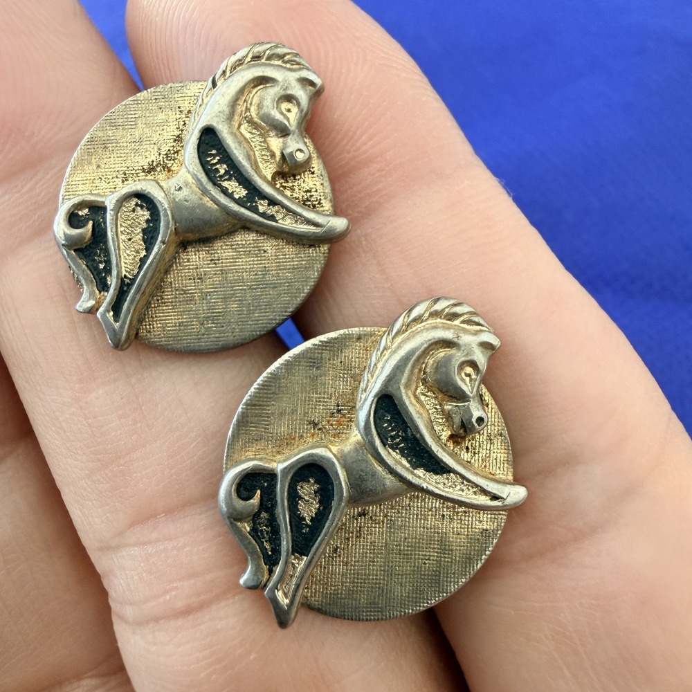 VTG CATHE Trojan Horse Cufflinks MCM Equestrian Antiqued Gold Tone Black Enamel
